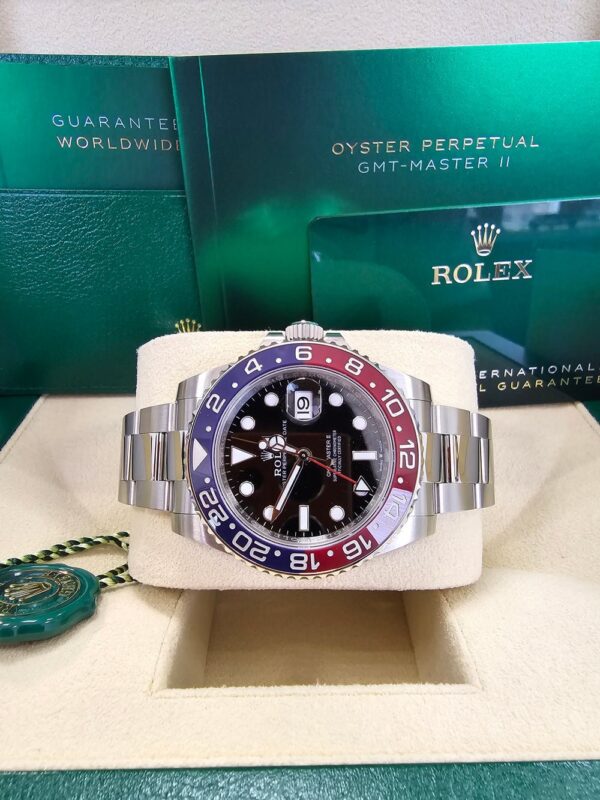 Rolex GMT Master II Pepsi - ROL184225 - Image 4